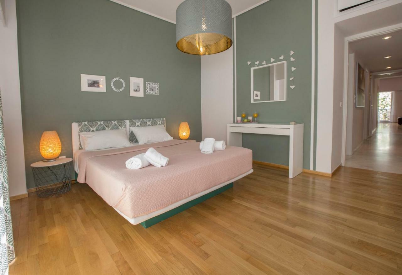 Familygroupflat Apartment Атина Екстериор снимка