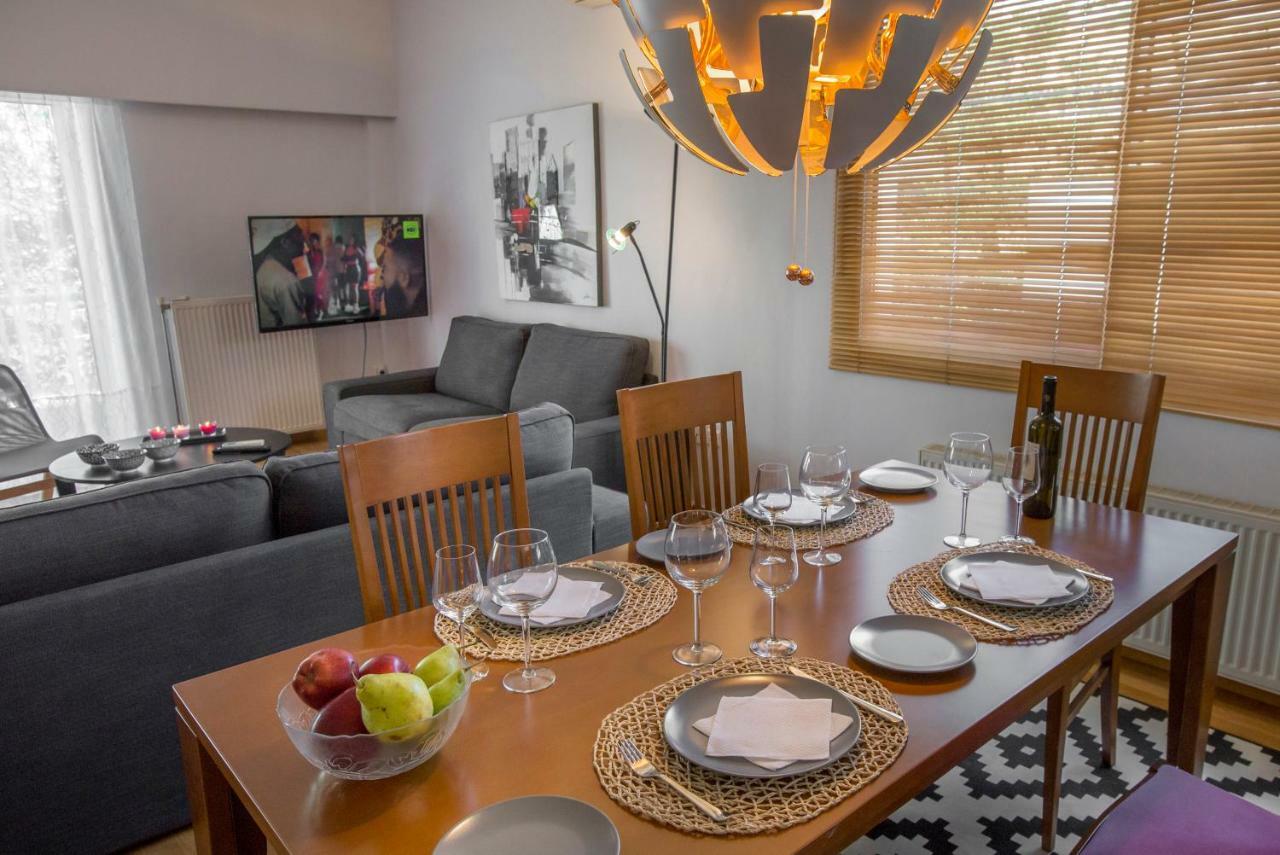 Familygroupflat Apartment Атина Екстериор снимка